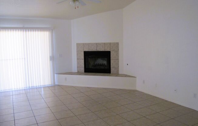 4 beds, 2 baths, $1,750