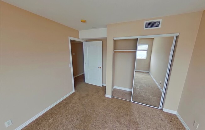 1 bed, 1 bath, 650 sqft, $2,100, Unit 203