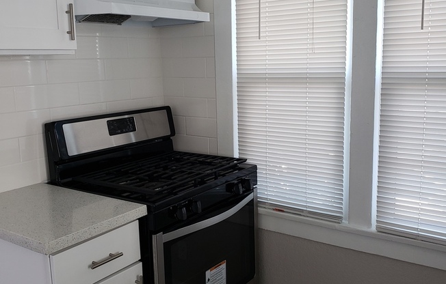 Studio, 1 bath, $1,595, Unit 3004