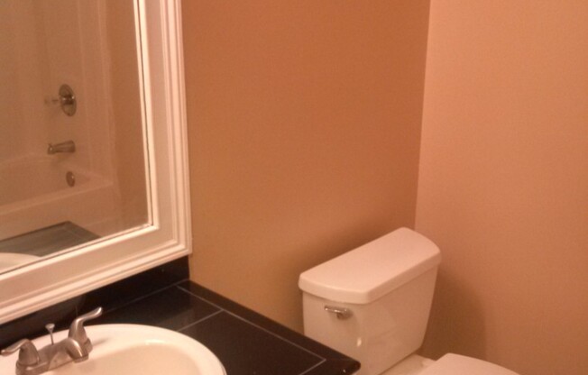DUPLEX at Summerglen!