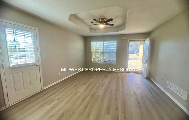 Ranch townhome w/ Mowing provided