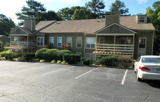 East Cobb - Walton HS - 3BR/2BA