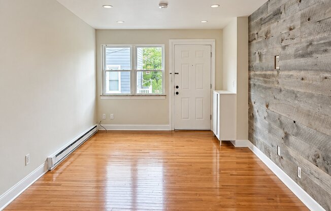 26 E 15 ST
