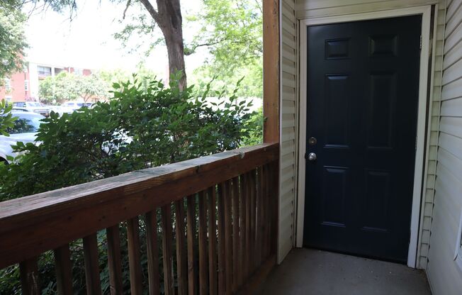 2 beds, 2 baths, 1,033 sqft, $1,749, Unit 19-19104