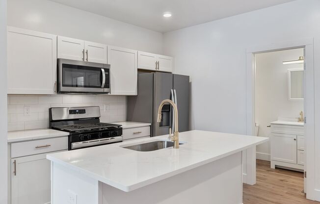 1 bed, 1 bath, $1,595, Unit Unit 1