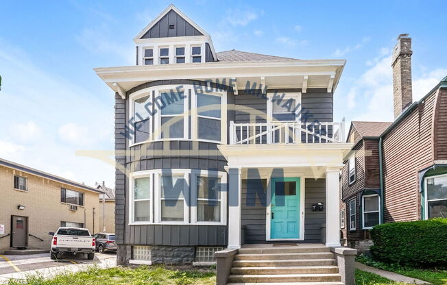 1545 E IRVING PL