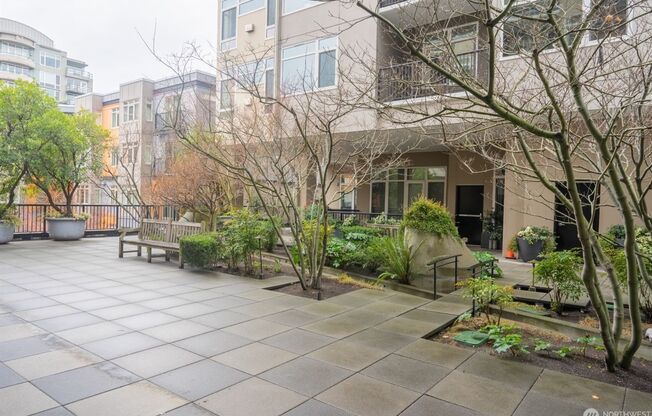 0Bd/1Ba Seattle Condo