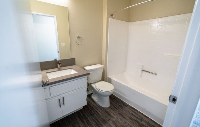 2 beds, 2 baths, 1,100 sqft, $2,648, Unit 401