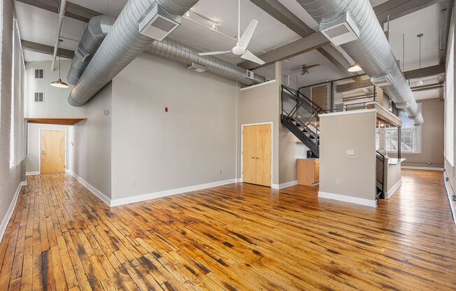 1 bed, 1 bath, 1,328 sqft, $1,872, Unit 3301-401