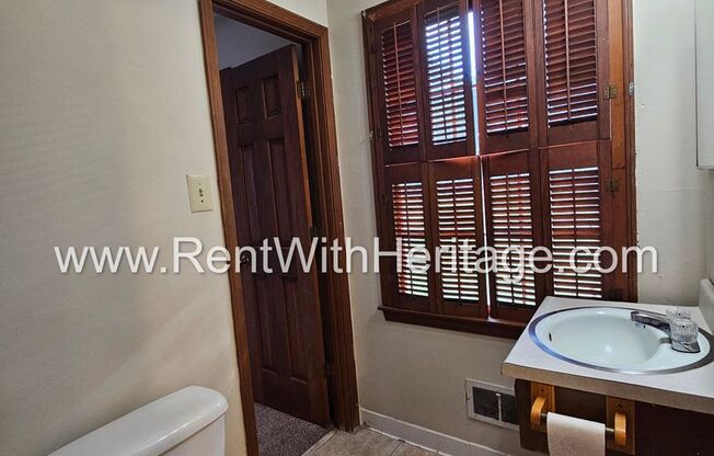 3 beds, 2 baths, $1,750