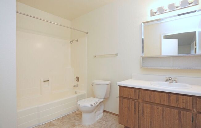 1 bed, 1 bath, 726 sqft, $1,993, Unit 109