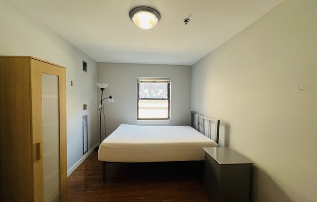 2 beds, 2 baths, 826 sqft, $4,000, Unit 3A