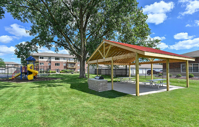 Grilling Pavilion at apartment complex