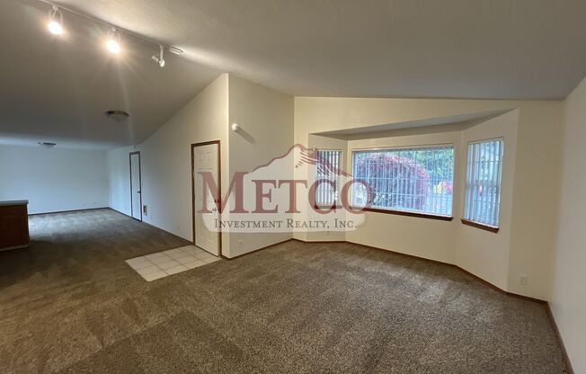 Spacious Thurston Home