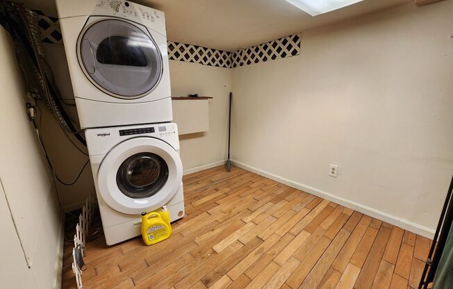1 bed, 1 bath, $1,695