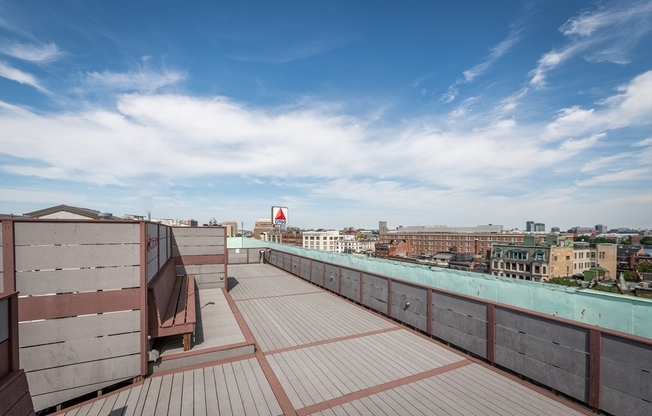 1 bed, 1 bath, 643 sqft, $2,800, Unit 206