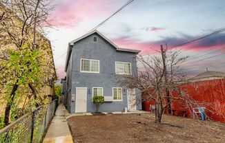 3321 Chestnut Street