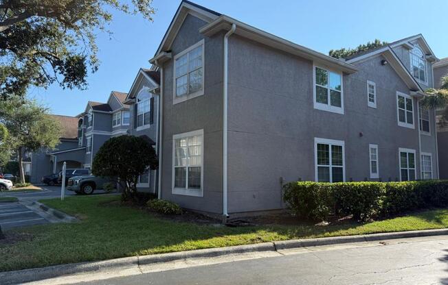 3337 S Kirkman Rd Apt 625