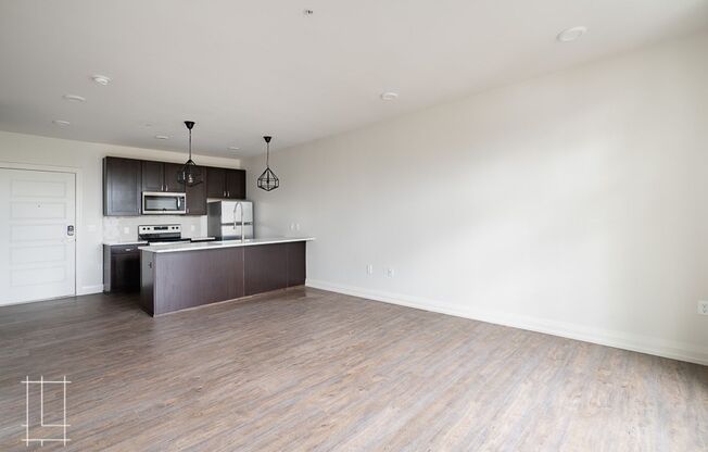 1 bed, 1 bath, $1,525, Unit 1112 N 4th St. Apt. 212