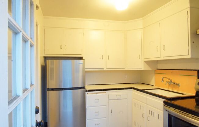 1 bed, 1 bath, $1,525, Unit 02