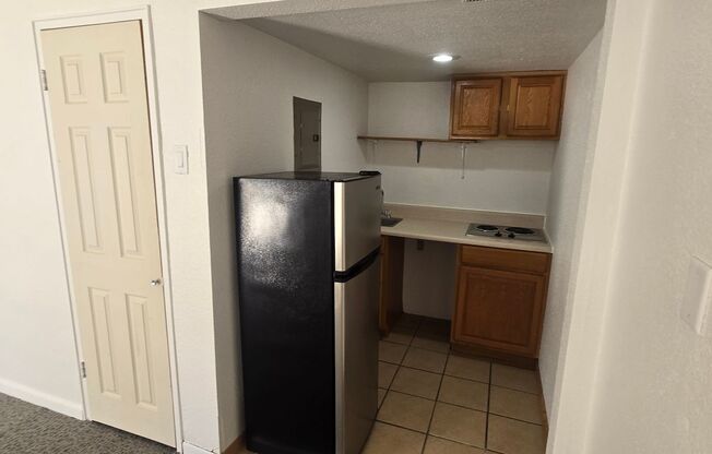 1 bed, 1 bath, $615