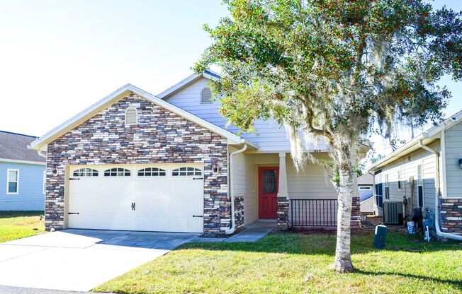 Sublease - Lease Terms Negotiable 3 Bedroom, 2 Bath Home in South Pointe!