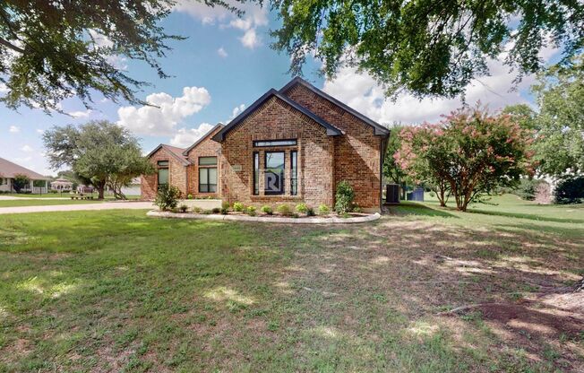 Single Story 4-Bedroom Home in Frisco available for Rent