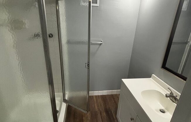 2 beds, 2 baths, 955 sqft, $1,400, Unit 6805-213 R