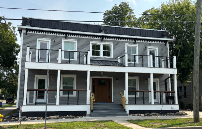 800 DOUGLAS ST NW