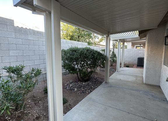3 beds, 2 baths, 1,311 sqft, $1,925