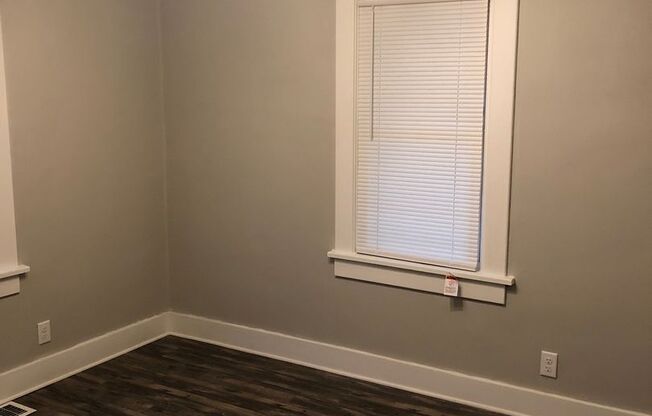 Updated 2 Bedroom SW Canton House for Rent