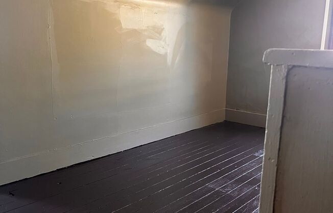 Spacious 3-Bedroom Home for Rent in Columbia, PA!