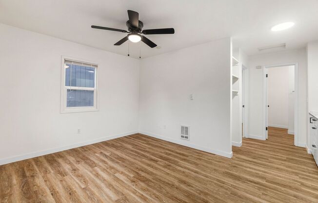 1 bed, 1 bath, 500 sqft, $1,295