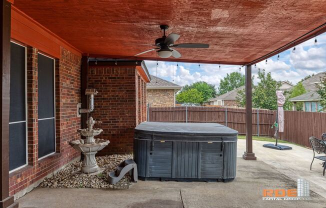 4 beds, 2 baths, $2,440