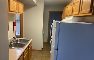 1 bed, 1 bath, $650