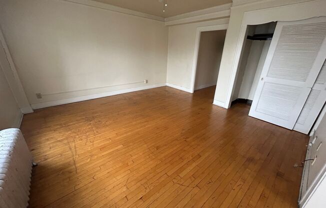 1 bed, 1 bath, $1,195, Unit 60