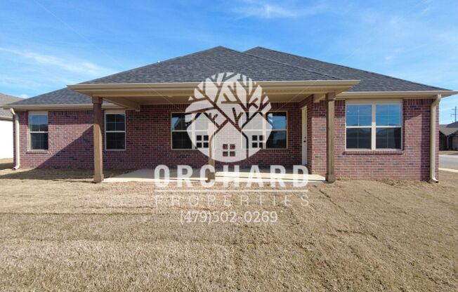 4 beds, 2 baths, $2,100