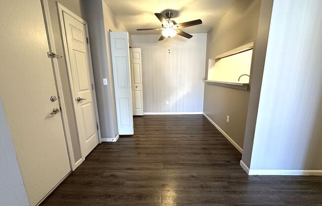 Fox Hill Apartments