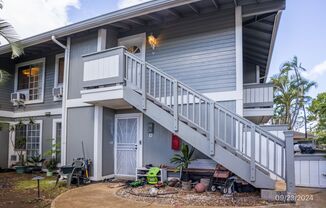 $2,400 / 2br - 716ft2 - $2400 2bd/1ba Townhome in Crosspointe (Honolulu)