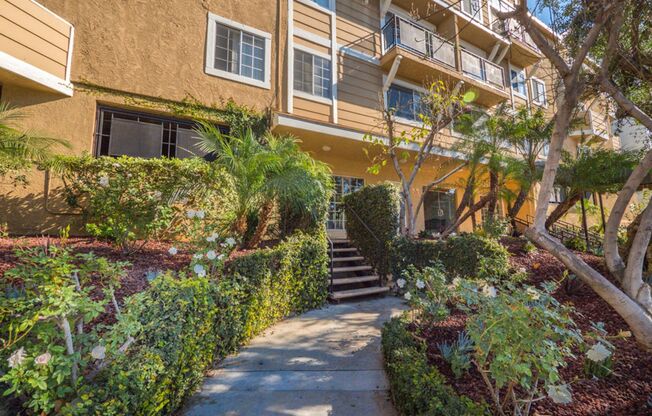 1 bed, 1 bath, $1,975, Unit 064#101