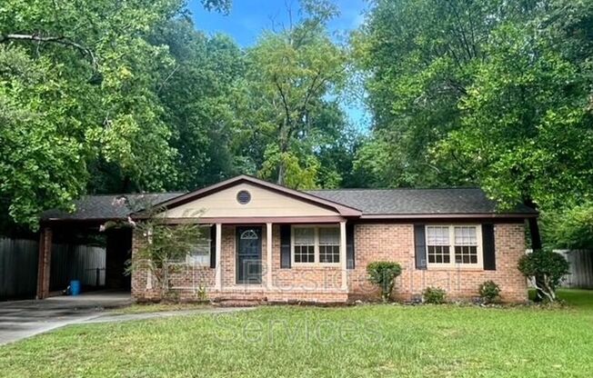 228 HUNTINGTON RD