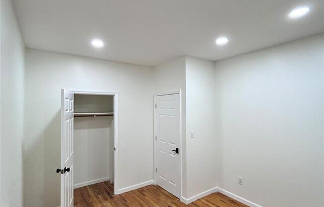 2 beds, 1 bath, 800 sqft, $3,475, Unit 2