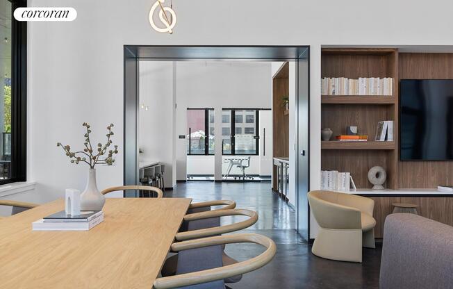 3 beds, 2 baths, $10,075, Unit 1601