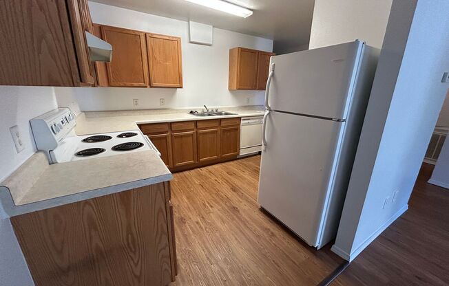 2 beds, 1 bath, $1,050, Unit 1733 W Preservation Dr Apt 10 Downstairs