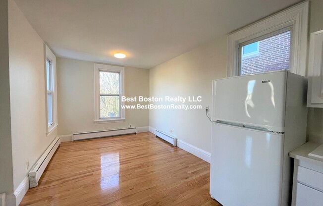 14 CHESTNUT ST