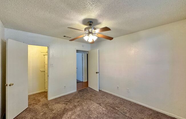 3 beds, 2 baths, $1,200