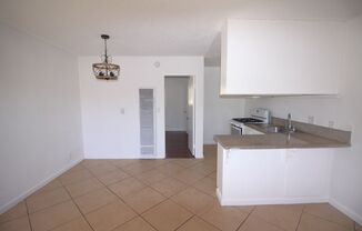 1 bed, 1 bath, $1,700, Unit 6