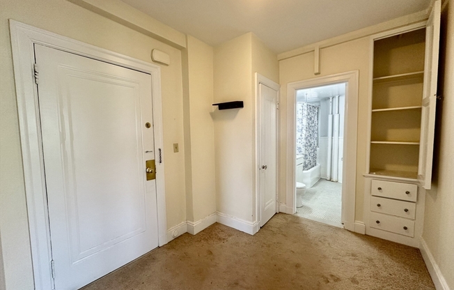 1 bed, 1 bath, 657 sqft, $2,872, Unit 308