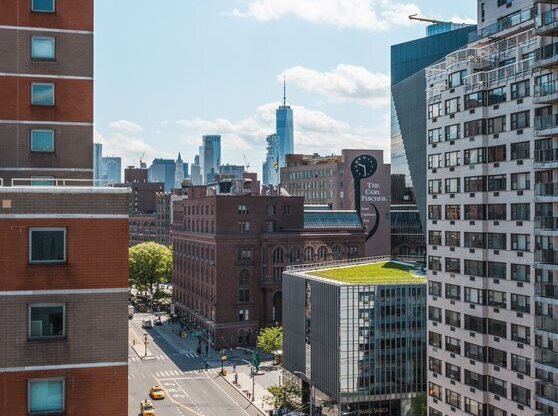 2 beds, 1 bath, $9,000, Unit 9E