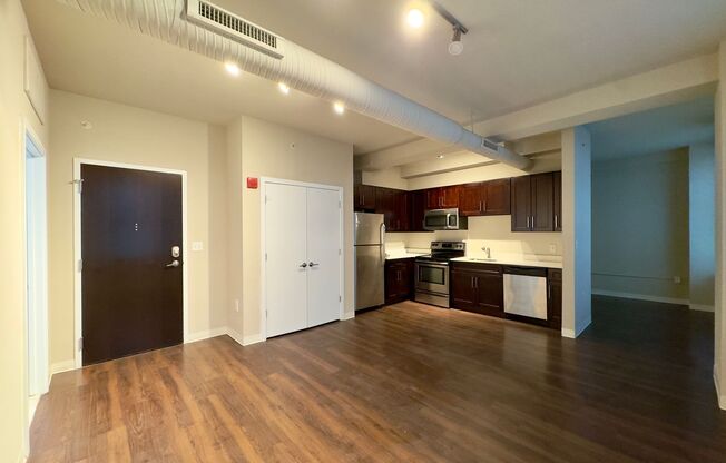 1 bed, 1 bath, 499 sqft, $1,590, Unit HA-424